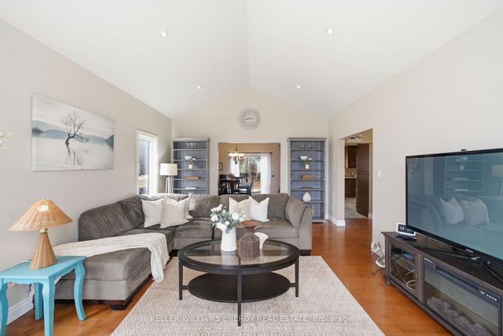 Photo 4 at 332 Carnegie Beach Road, Rural Scugog, Scugog