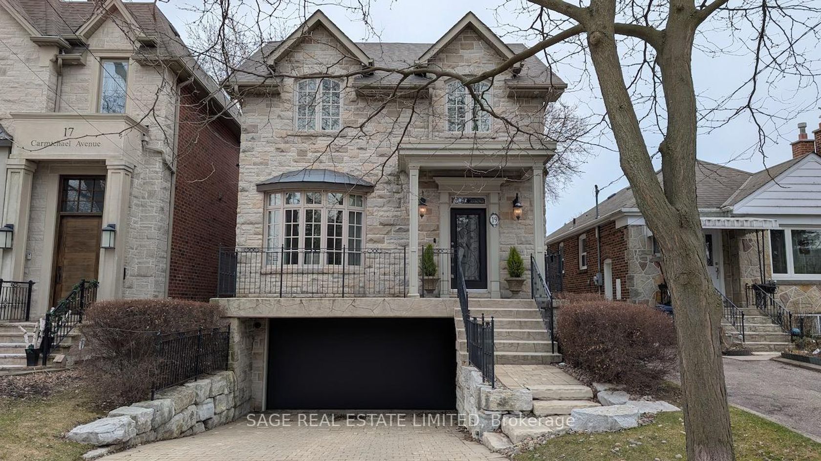 19 Carmichael Avenue, Nortown, Toronto by Loree Meneguzzi Real Estate 19 Carmichael Avenue, Nortown, Toronto
