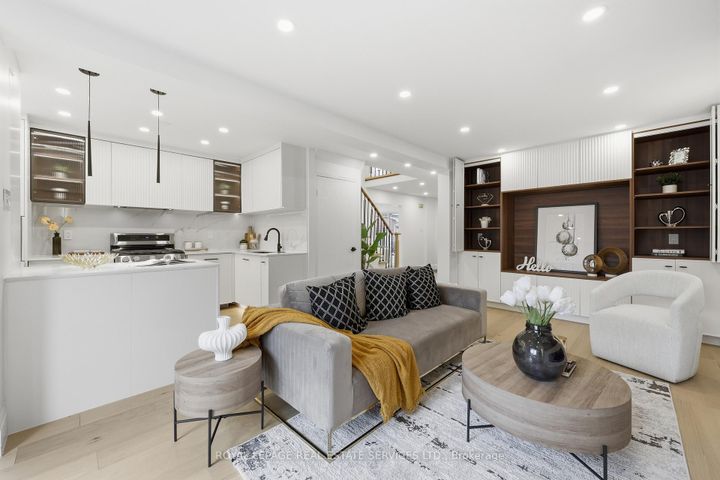 Photo 0 at 1332 Quinpool Court, Creditview, Mississauga