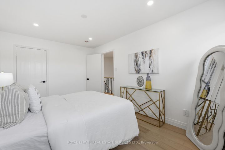 Photo 29 at 1332 Quinpool Court, Creditview, Mississauga