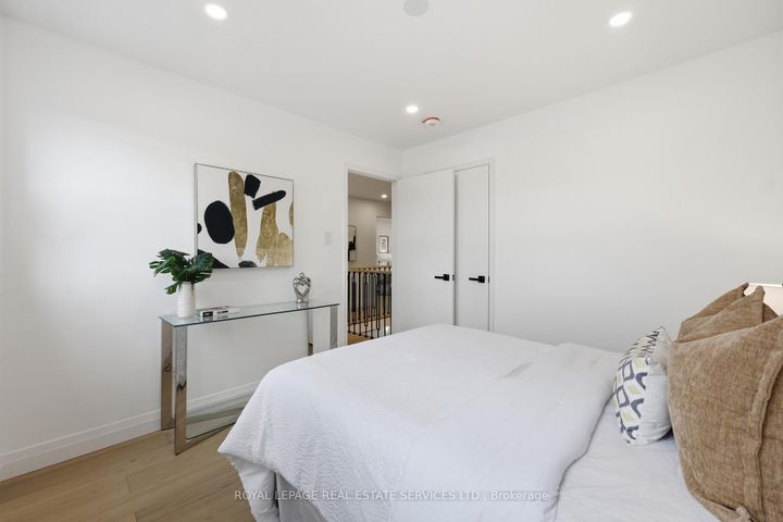 Photo 32 at 1332 Quinpool Court, Creditview, Mississauga