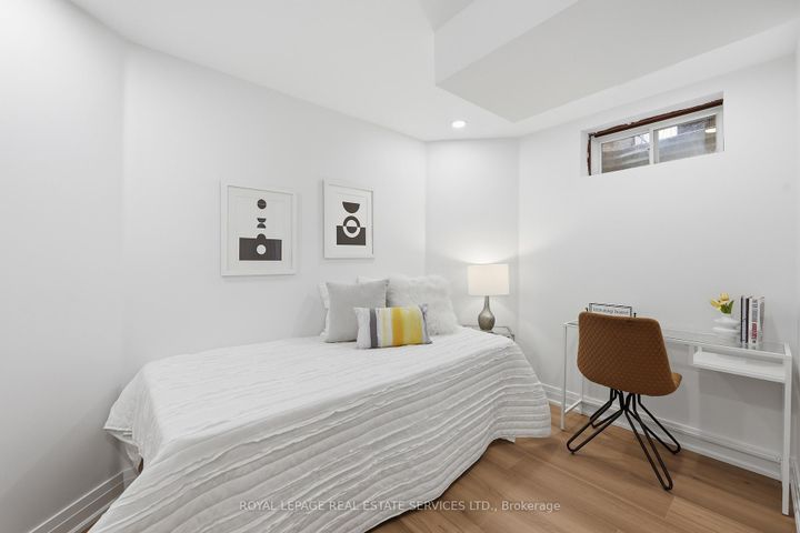 Photo 37 at 1332 Quinpool Court, Creditview, Mississauga