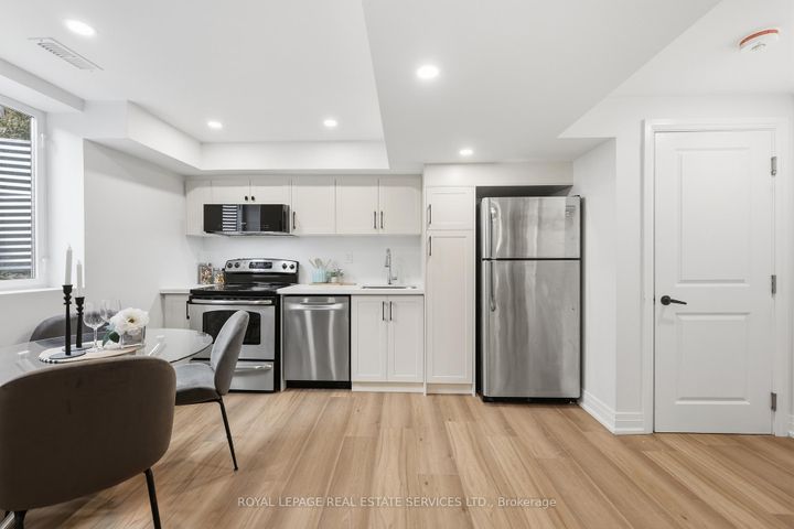 Photo 39 at 1332 Quinpool Court, Creditview, Mississauga