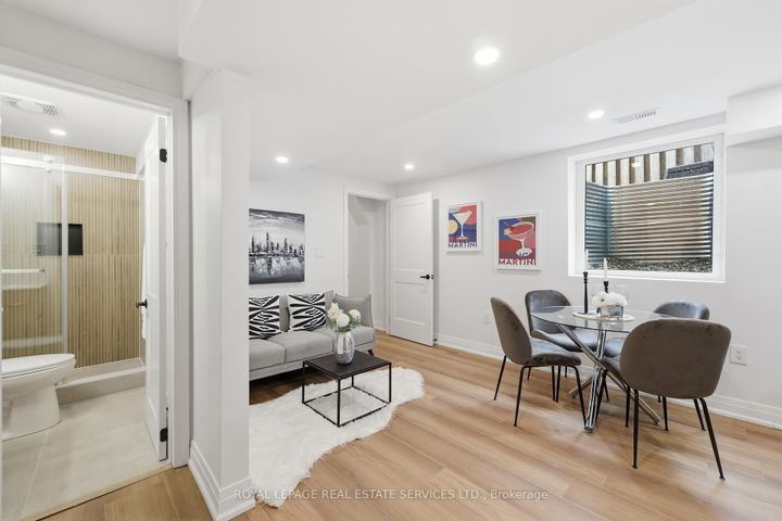 Photo 40 at 1332 Quinpool Court, Creditview, Mississauga