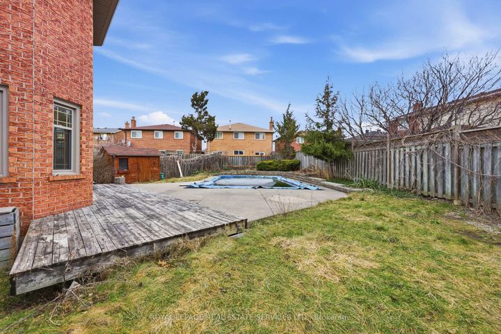 Photo 48 at 1332 Quinpool Court, Creditview, Mississauga