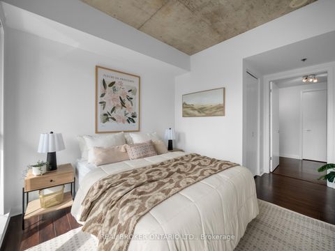 Photo 13 at 1502 - 375 King Street W, Waterfront Communities C1, Toronto