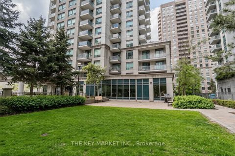 Photo 4 at 2007 - 21 Hillcrest Avenue, Willowdale East, Toronto