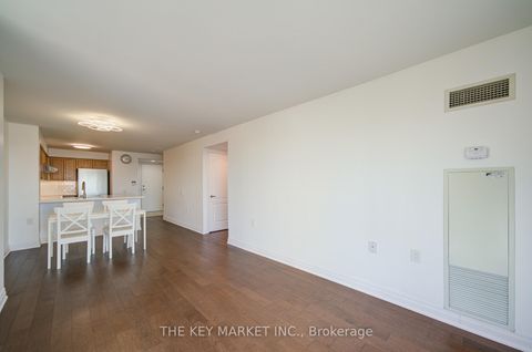 Photo 31 at 2007 - 21 Hillcrest Avenue, Willowdale East, Toronto