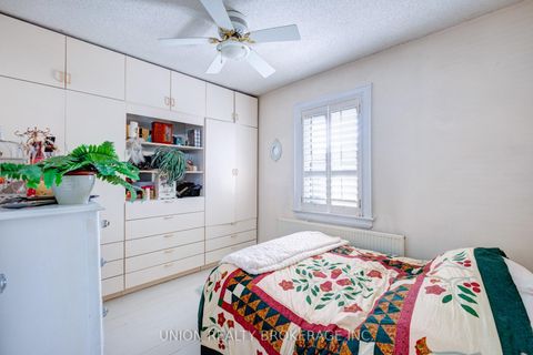 Photo 5 at 40 Glen Manor Drive, The Beaches, Toronto