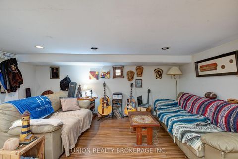 Photo 14 at 40 Glen Manor Drive, The Beaches, Toronto