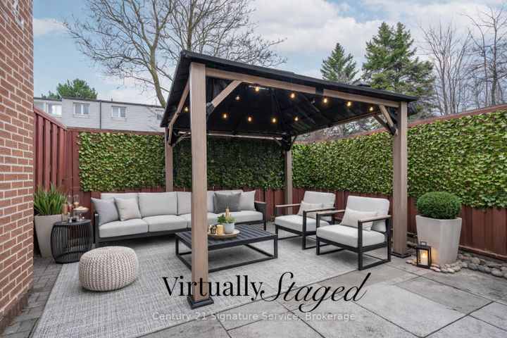 Photo 6 at 45 - 3175 Kirwin Avenue, Cooksville, Mississauga