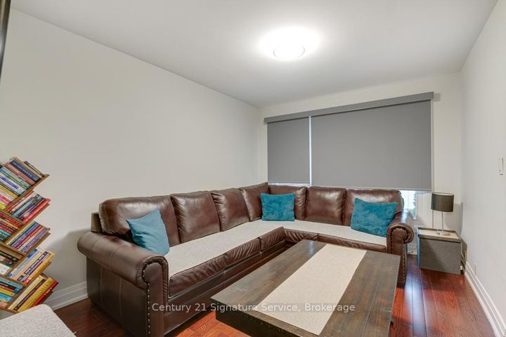 Photo 9 at 45 - 3175 Kirwin Avenue, Cooksville, Mississauga