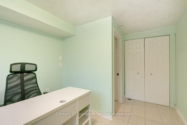 Photo 25 at 45 - 3175 Kirwin Avenue, Cooksville, Mississauga