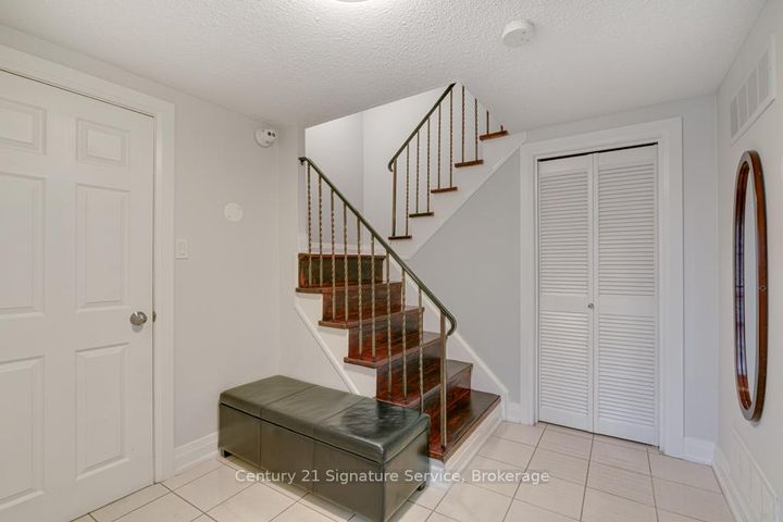 Photo 30 at 45 - 3175 Kirwin Avenue, Cooksville, Mississauga