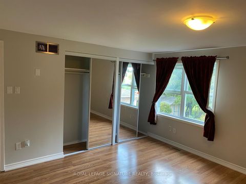 Photo 11 at 459 Dixon Boulevard, Central Newmarket, Newmarket