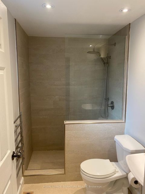 Photo 14 at 459 Dixon Boulevard, Central Newmarket, Newmarket