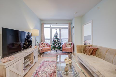 Photo 17 at LPH08 - 55 Oneida Crescent, Langstaff, Richmond Hill