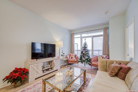 Photo 18 at LPH08 - 55 Oneida Crescent, Langstaff, Richmond Hill