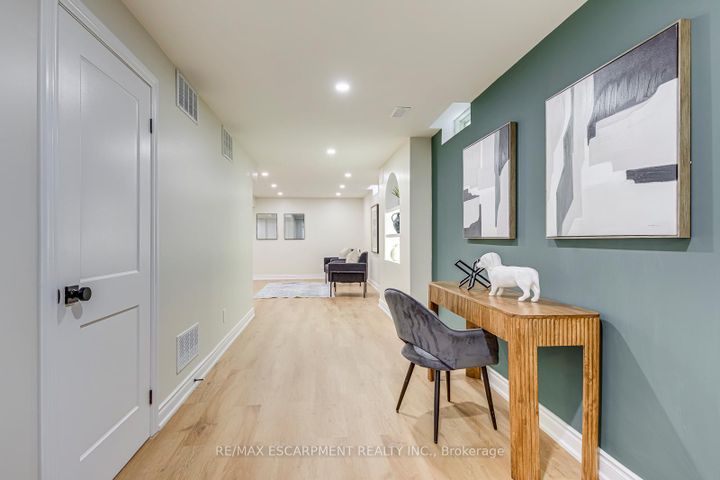 Photo 33 at 4200 Fuller Crescent, Alton, Burlington