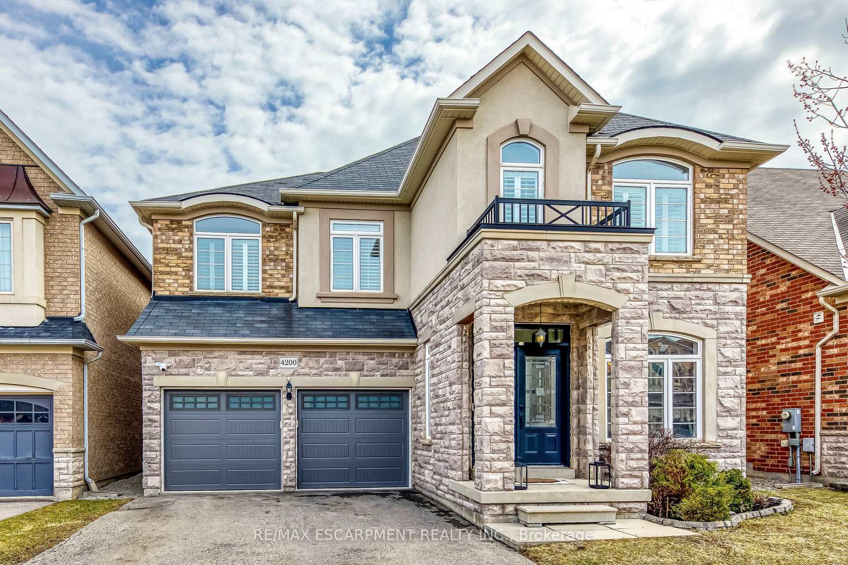 4200 Fuller Crescent, Alton, Burlington 