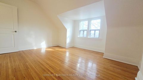 Photo 14 at 86 Macdonell Avenue, Roncesvalles, Toronto