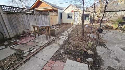 Photo 21 at 86 Macdonell Avenue, Roncesvalles, Toronto