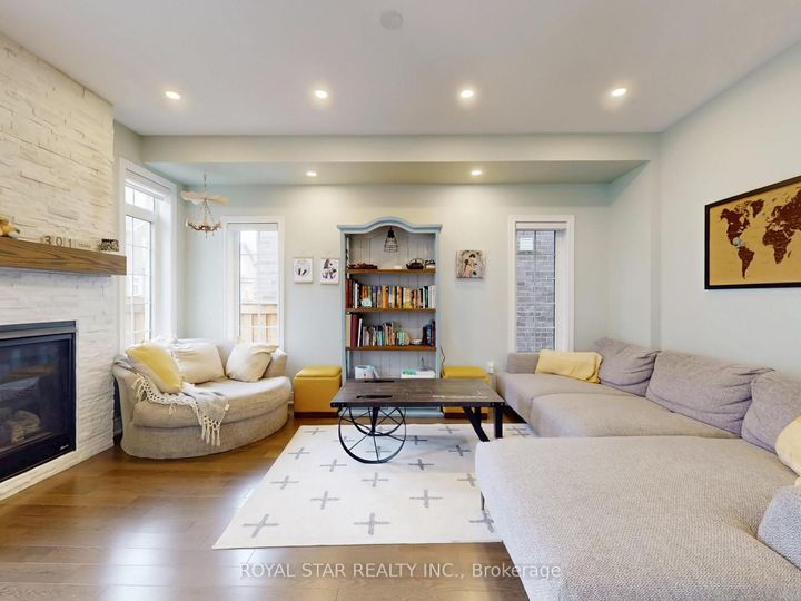 Photo 7 at 20 Walworth Street, Georgetown, Halton Hills