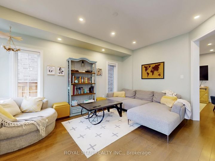 Photo 8 at 20 Walworth Street, Georgetown, Halton Hills