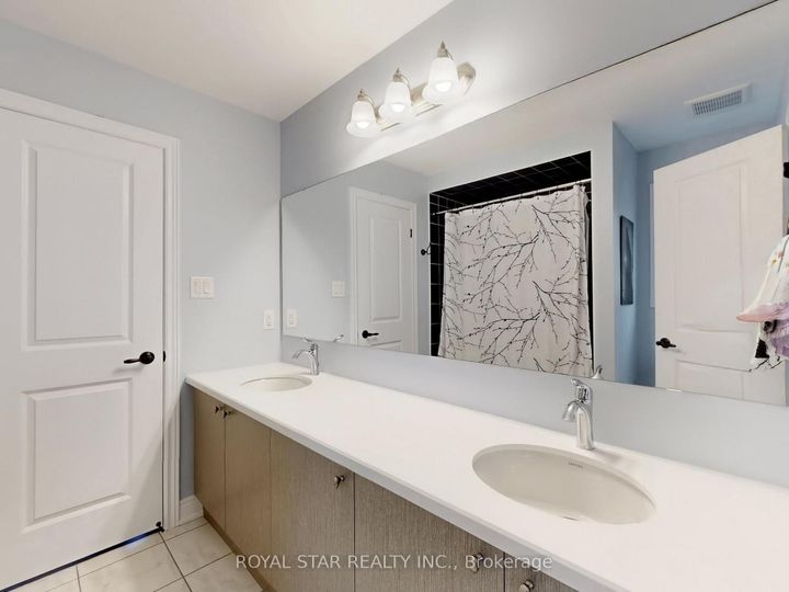 Photo 28 at 20 Walworth Street, Georgetown, Halton Hills