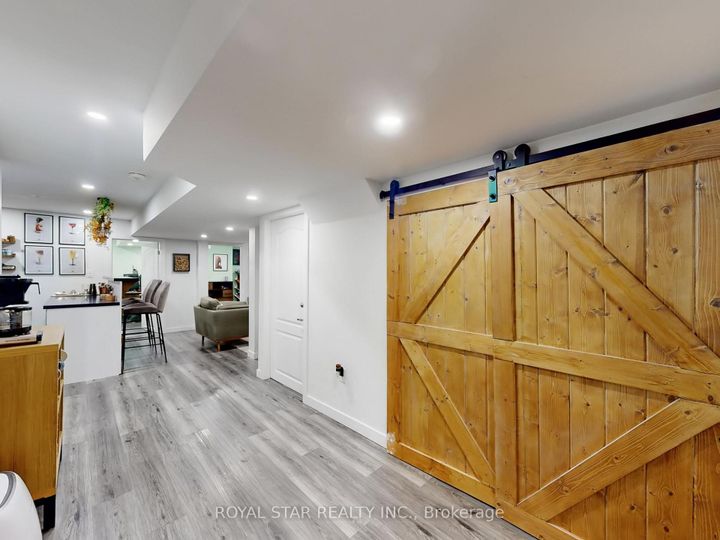 Photo 34 at 20 Walworth Street, Georgetown, Halton Hills