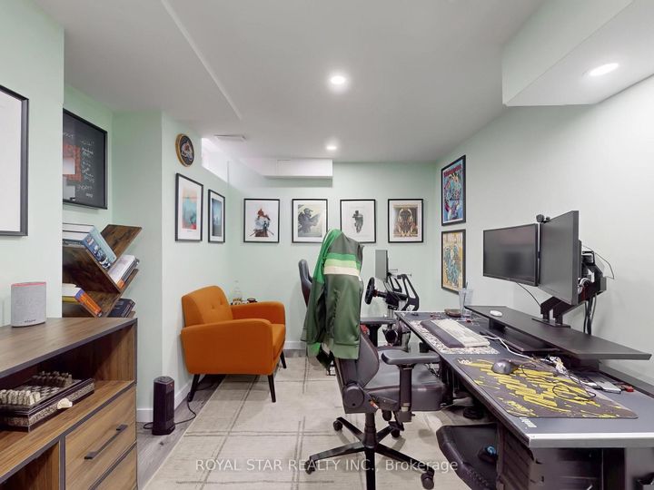 Photo 43 at 20 Walworth Street, Georgetown, Halton Hills