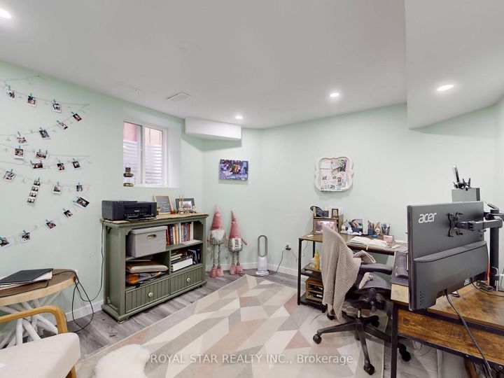 Photo 45 at 20 Walworth Street, Georgetown, Halton Hills