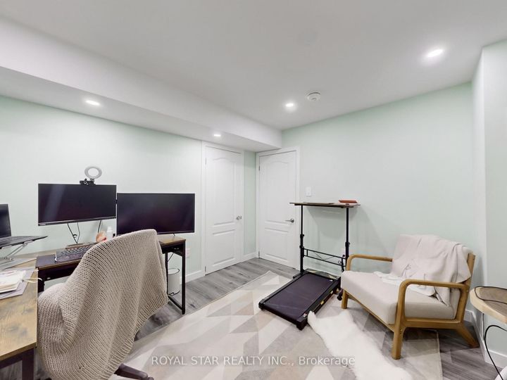 Photo 46 at 20 Walworth Street, Georgetown, Halton Hills