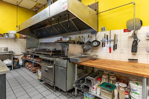 Photo 19 at 7A - 1027 Finch Avenue W, York University Heights, Toronto