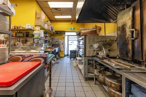 Photo 20 at 7A - 1027 Finch Avenue W, York University Heights, Toronto