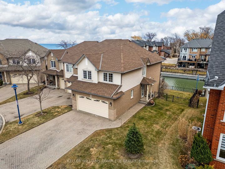 Photo 1 at 10 - 85 Edgewater Drive, Lakeshore, Hamilton