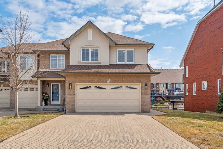 Photo 4 at 10 - 85 Edgewater Drive, Lakeshore, Hamilton