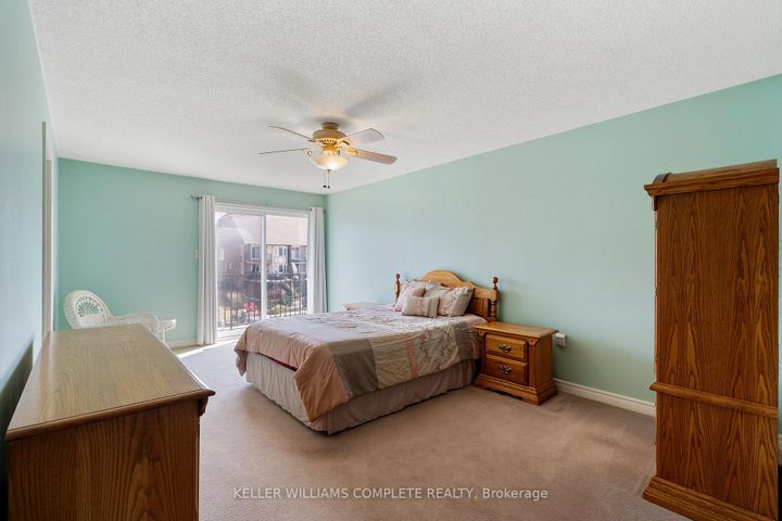 Photo 18 at 10 - 85 Edgewater Drive, Lakeshore, Hamilton