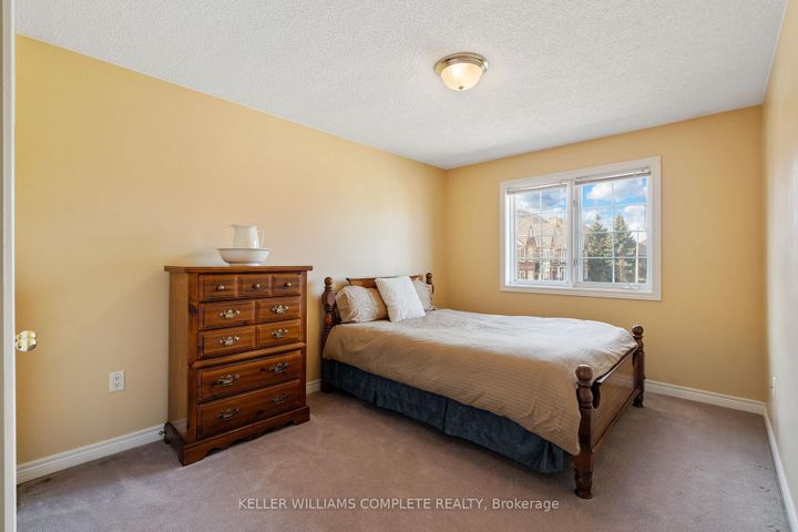 Photo 27 at 10 - 85 Edgewater Drive, Lakeshore, Hamilton
