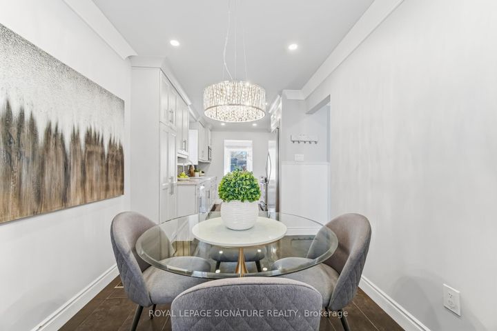 Photo 14 at 48 Evalene Court, Heart Lake West, Brampton