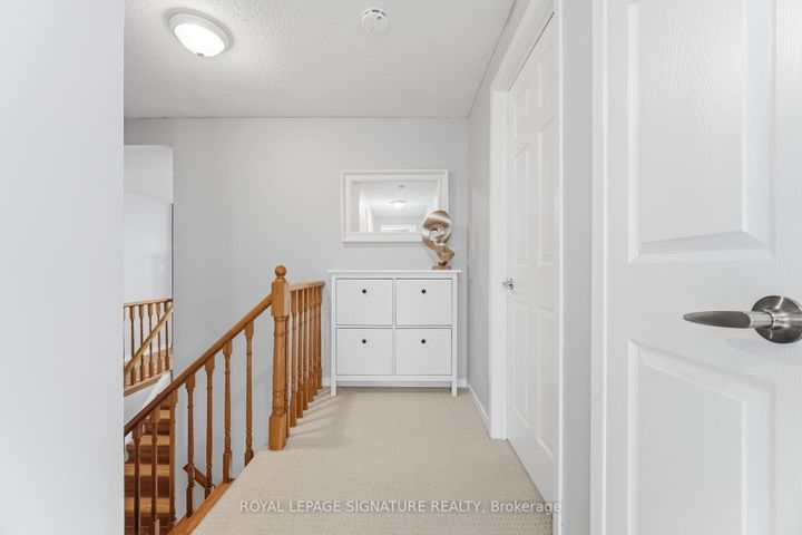 Photo 29 at 48 Evalene Court, Heart Lake West, Brampton