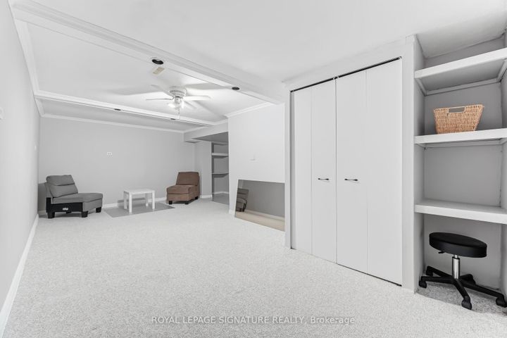 Photo 42 at 48 Evalene Court, Heart Lake West, Brampton