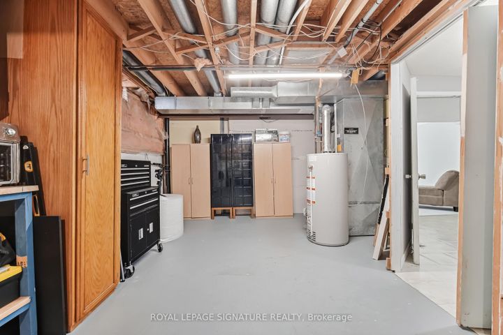 Photo 44 at 48 Evalene Court, Heart Lake West, Brampton