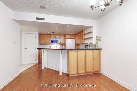 Photo 4 at 1109 - 1001 Bay Street, Bay Street Corridor, Toronto