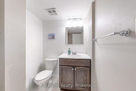 Photo 11 at 1109 - 1001 Bay Street, Bay Street Corridor, Toronto