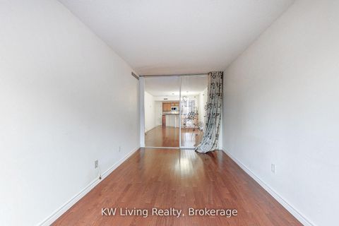 Photo 13 at 1109 - 1001 Bay Street, Bay Street Corridor, Toronto