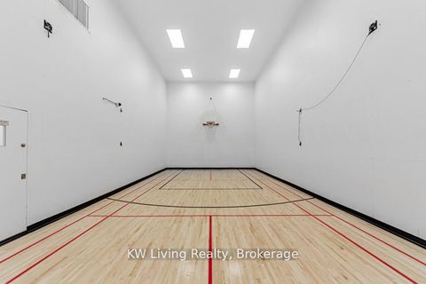 Photo 21 at 1109 - 1001 Bay Street, Bay Street Corridor, Toronto