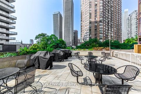 Photo 23 at 1109 - 1001 Bay Street, Bay Street Corridor, Toronto