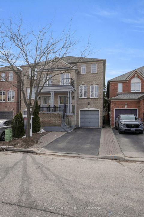 Photo 11 at 12 Yellowood Circle, Patterson, Vaughan