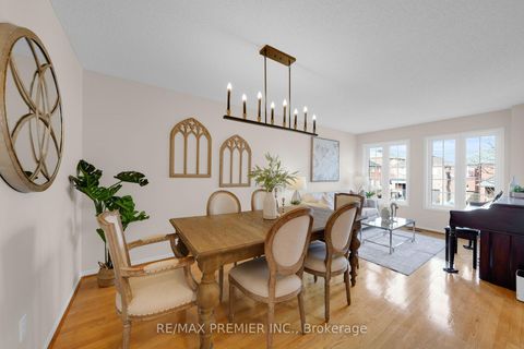 Photo 30 at 12 Yellowood Circle, Patterson, Vaughan